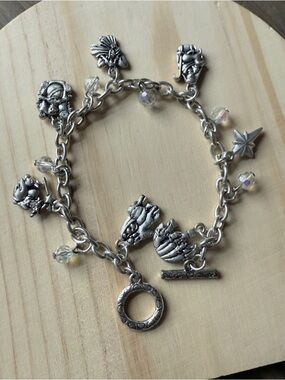 Nativity Charm Bracelet Christmas Vintage Holiday Baby Jesus Religious Dangle